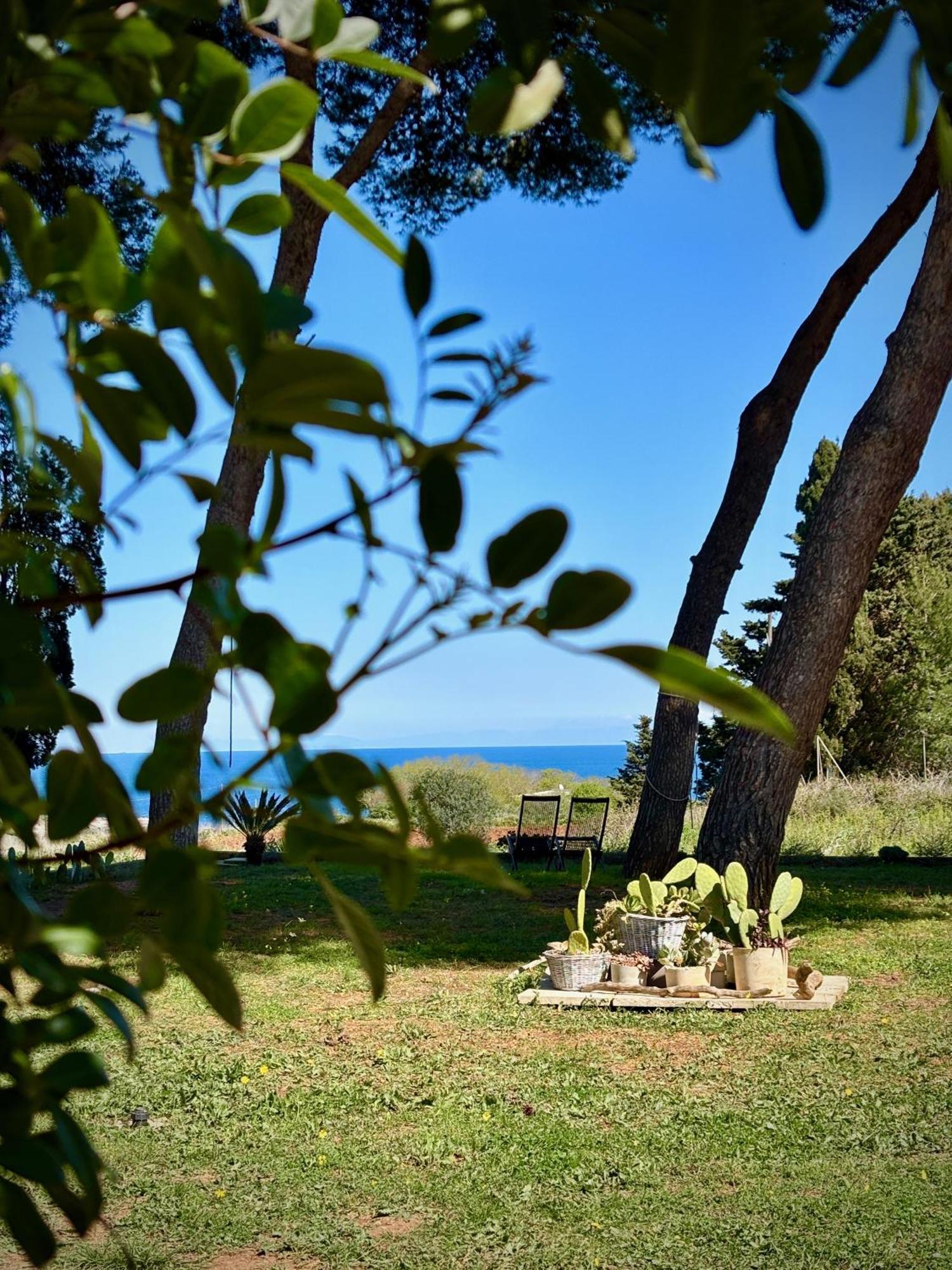 La Dimora Di Ulisse Aparthotel Santa Cesarea Terme Bagian luar foto